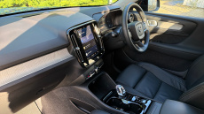 Volvo XC40 2.0 B4P Ultra Dark 5dr Auto Petrol Estate